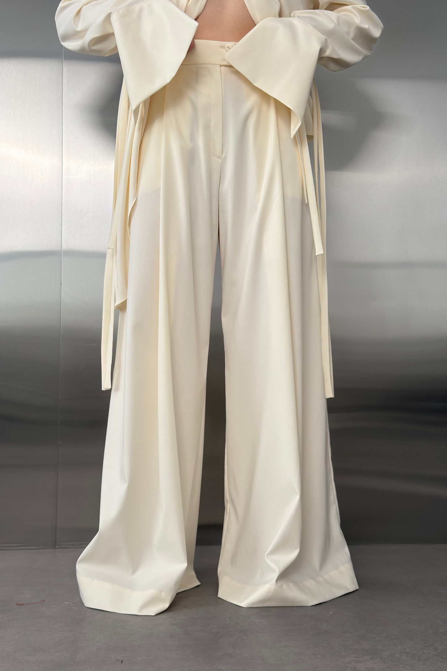 Wide trousers - beige